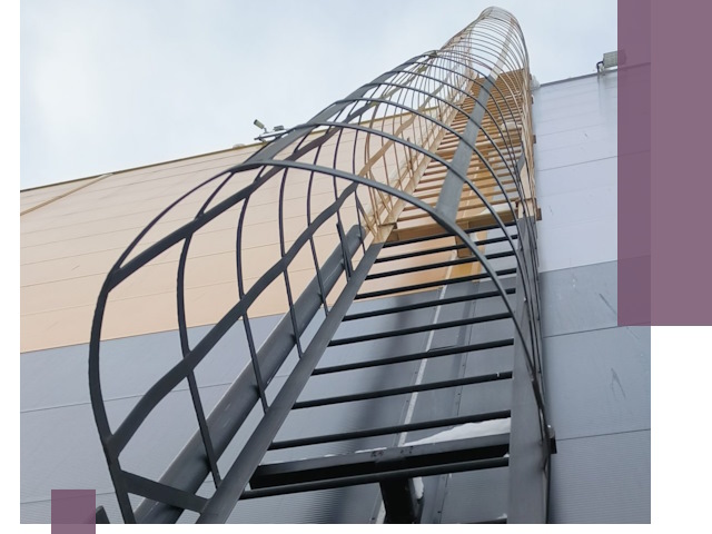 Изготовление и монтаж пожарных лестниц в Королёве профессионально