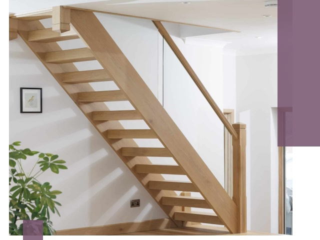 Изготовление деревянных лестниц под ключ в Королёве для дома