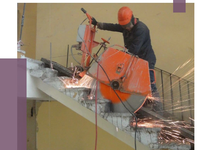 Демонтаж бетонных лестниц в Королёве от 4679 руб. за м2 | ПРОЛЁТ-Кор