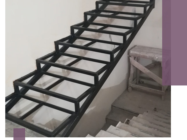 Демонтаж лестниц на металлокаркасе в Королёве: быстрый вывоз и разбор