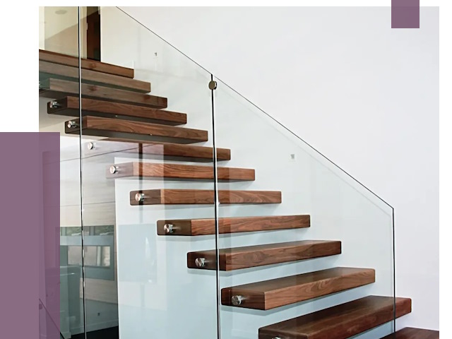 Стеклянные перила для лестницы в Королёве от 15076 руб.