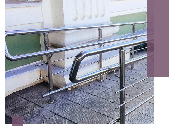 Ограждения пандусов из металла и нержавейки в Королёве