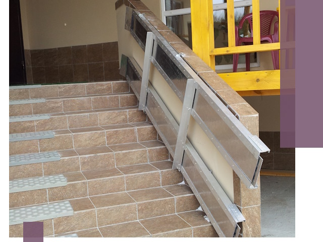 Откидные пандусы под ключ в Королёве — монтаж и демонтаж