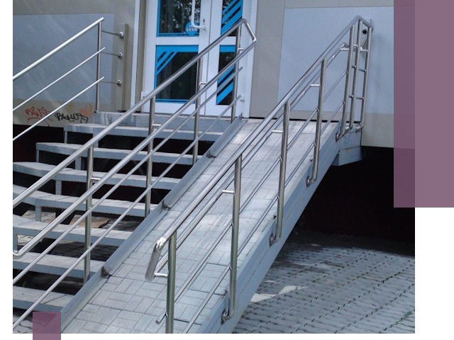 Пандус на крыльцо под ключ в Королёве: монтаж и изготовление