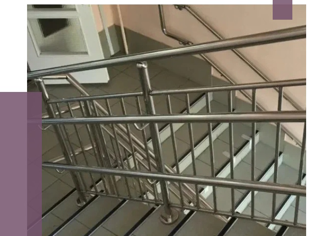 Демонтаж поручней из нержавейки в Королёве от 3639 руб.